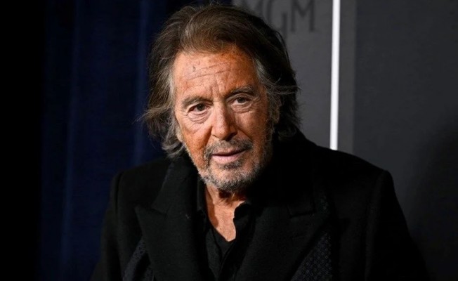 Hollywood'da büyük buluşma: Johnny Depp yönetmen koltuğunda, Al Pacino kadroda